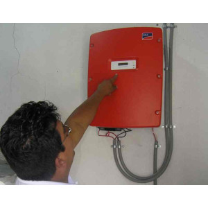 2012: Sistema OnGrid del Ministerio de Ambiente en Quito