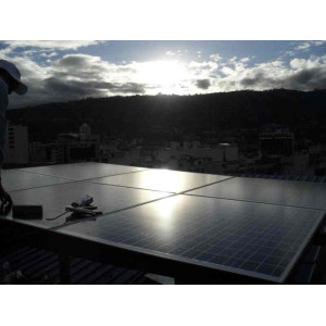 2012: Sistema OnGrid de Cooperativa Chibuleo en Ambato