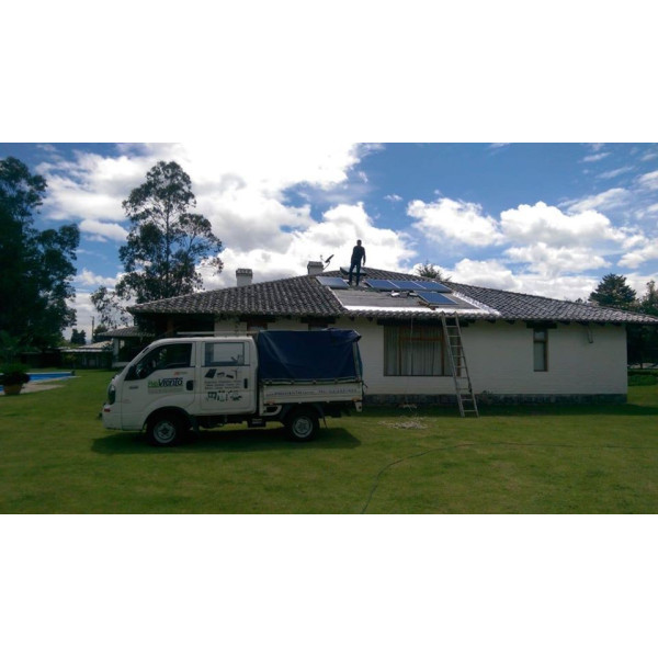 2018: Sistema OnGrid Finca Consentina en Guayllabamba