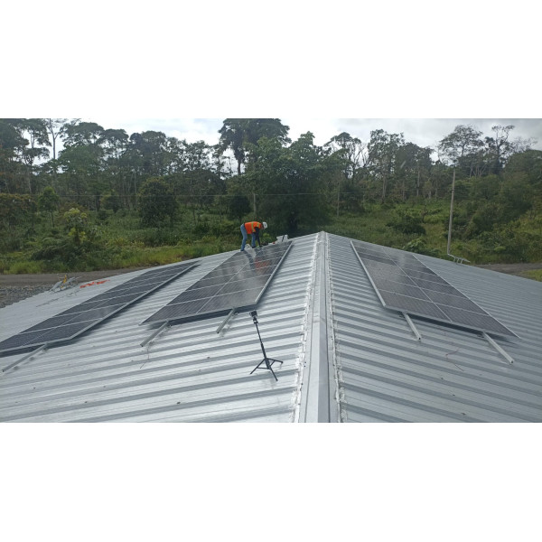 2023: Sistema ONGRID de 9.45kWp para una fábrica en Palora