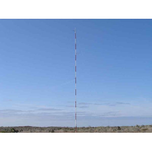 2005: Instalación de torres de medición en Baltra y Santa Cruz