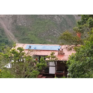 2021: Dos sistemas residenciales en el Pululaua