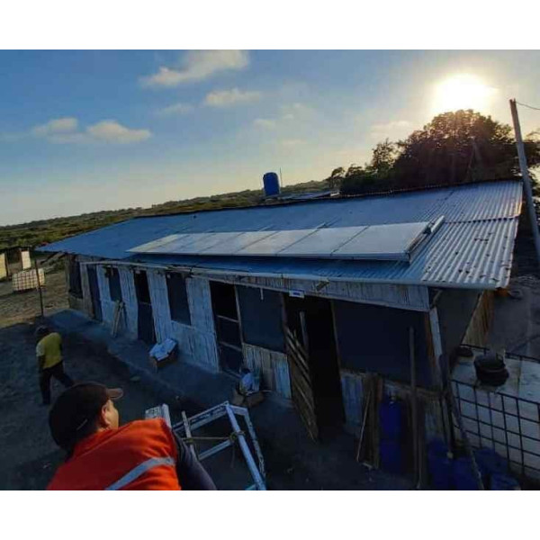 2021: Dos sistemas para una camaronera en la Isla Puna