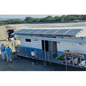 2021: Dos sistemas para una camaronera en la Isla Puna