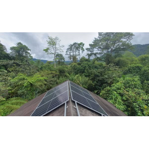 2024: Primer sistema GROWATT instalado en Mindo