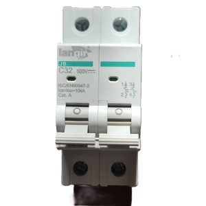 DC Breakers para sistemas solares